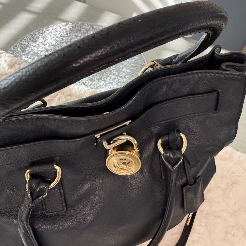 Michael Kors Hamilton Black Leather Satchel Tote Gold Lock Key Chain Strap - Picture 11 of 17